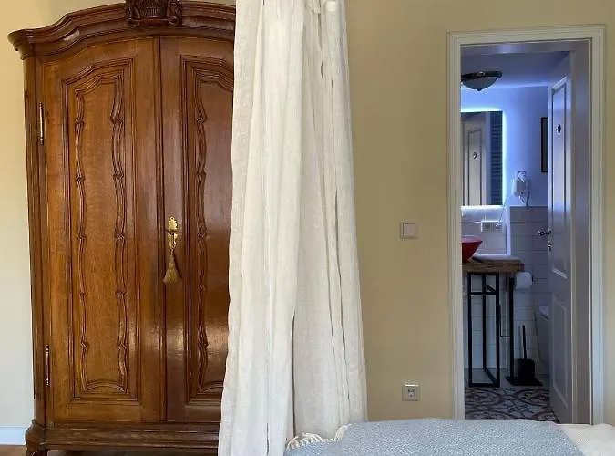 Refugium Theresienstraße 19 - Morisot Apartment *